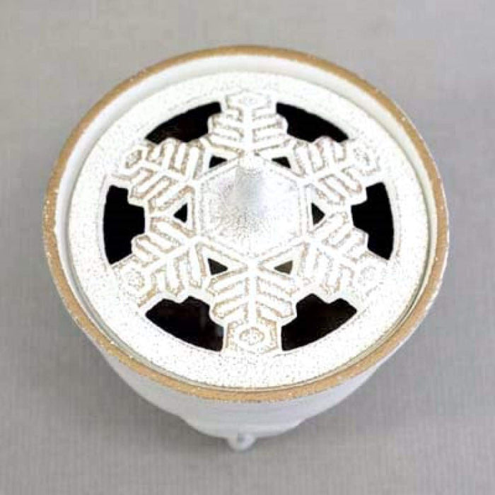 Iwachu Yuki Gold Linen Incense Burner 8.5x9cm Nambu Ironware Design-Kiichin - The #1 Place for Japanese Goods in Your Hand!