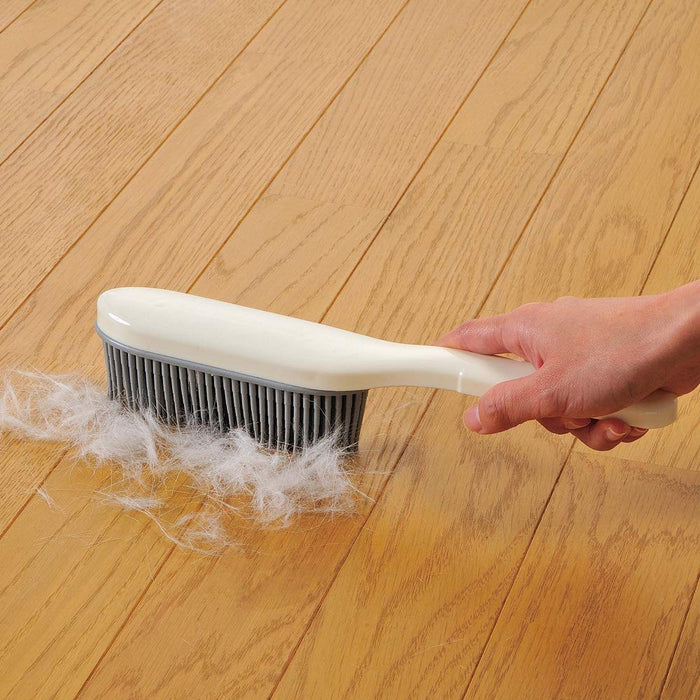 29Cm Japan Carpet Cleaning Brush - Efficiently Removes Hair & Dust | Ba733-Kiichin - The #1 Place for Japanese Goods in Your Hand!