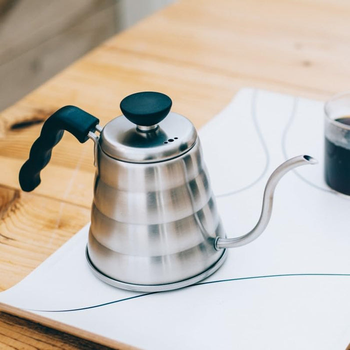 Hario V60 Drip Kettle Vono 500ml Direct Heat Compatible Hairline Silver-Kiichin - The #1 Place for Japanese Goods in Your Hand!
