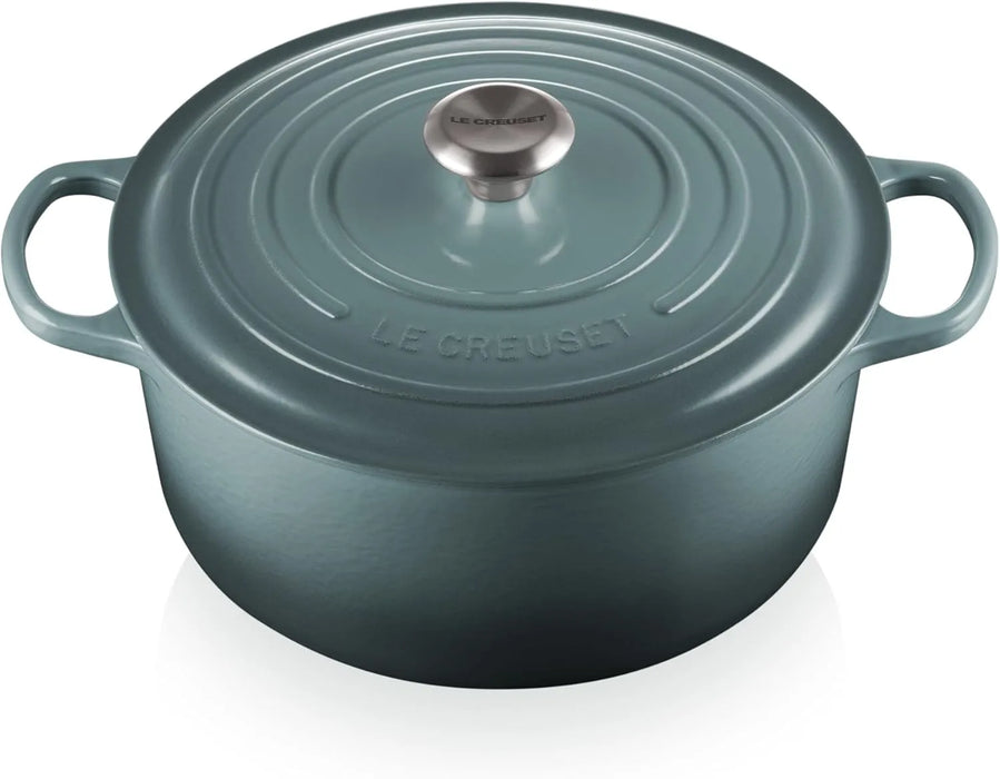 Le Creuset Signature Round Casserole with Lid 11 Inch Induction Compatible Le Creuset