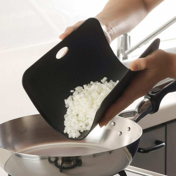 Shimomura Kogyo Antibacterial Cutting Board Verdan Black VB-614 Niigata Tsubame-Sanjo-Kiichin - The #1 Place for Japanese Goods in Your Hand!