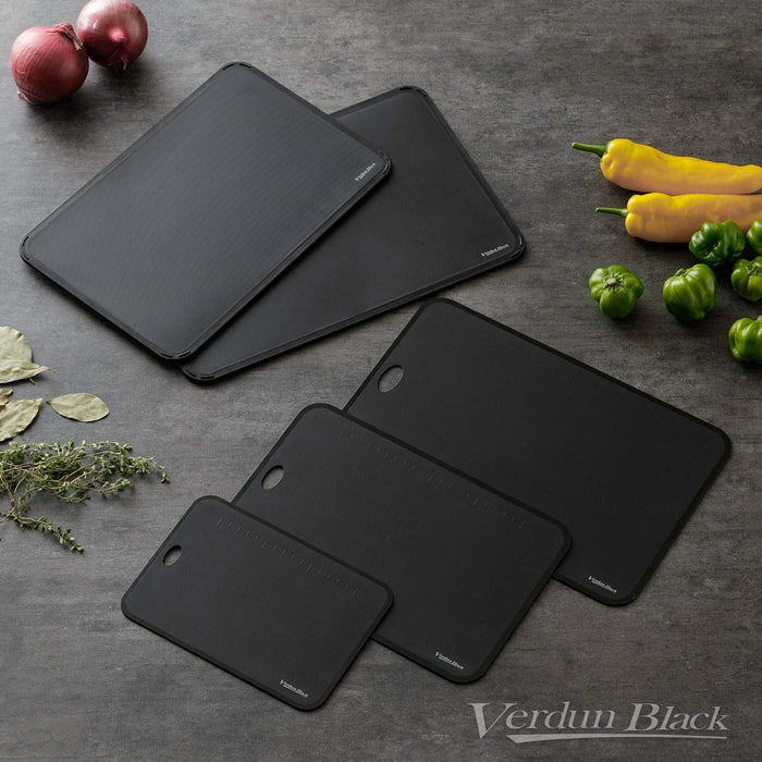 Shimomura Kougyou Antibac Made In Japan Verdun Black Soft Sheet Cutting Board Set Ovb-914-Kiichin - The #1 Place for Japanese Goods in Your Hand!