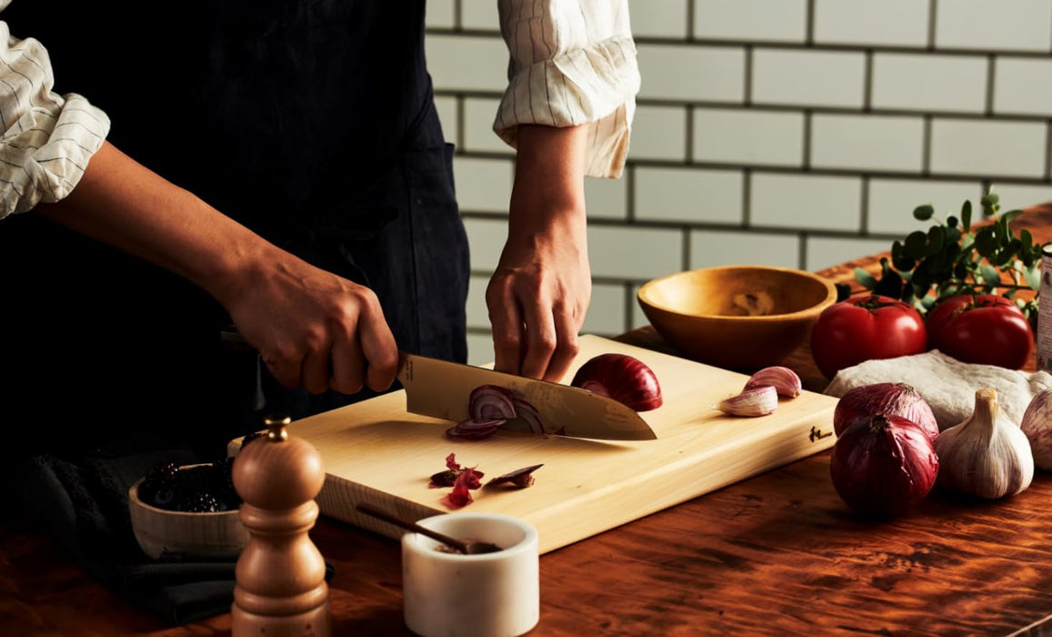 Japanese Nagomi Cypress Cutting Board (Large) - Mitsubishi Cutlery 1896-Kiichin - The #1 Place for Japanese Goods in Your Hand!